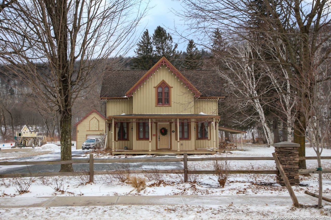 Сравните сами:  как живут простые люди  США ,  в 200 км от Нью-Йорка глубинка