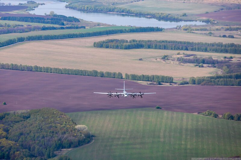 Москва из кабины самолета Ил-78 Москва из кабины самолета Ил-78