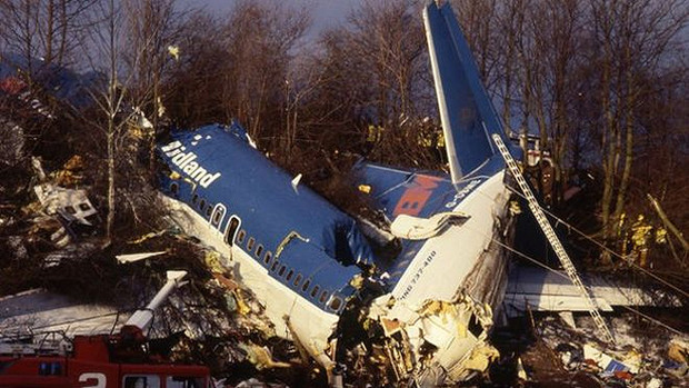 10 самых невероятных авиакатастроф в истории самолет, человек, после, экипажа, полета, чтобы, экипаж, лайнер, пассажиров, погибли, пилотов, только, когда, самолета, никто, пилоты, марта, который, невероятно, диспетчер