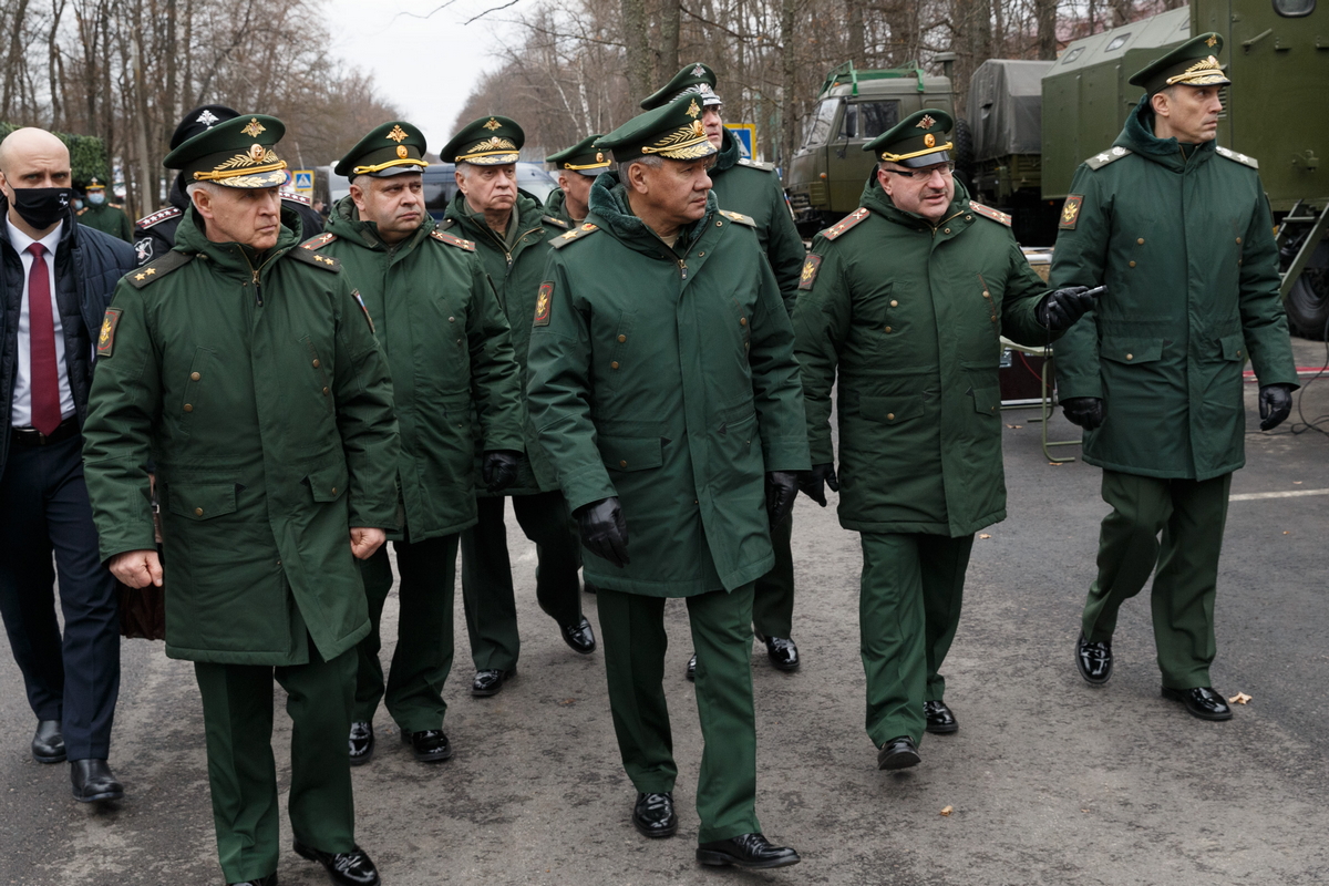 Зво. Министр обороны посетил Воронеж 45. Министр обороны Воронеж 45. Шойгу ЗВО. Шойгу в Воронеже.