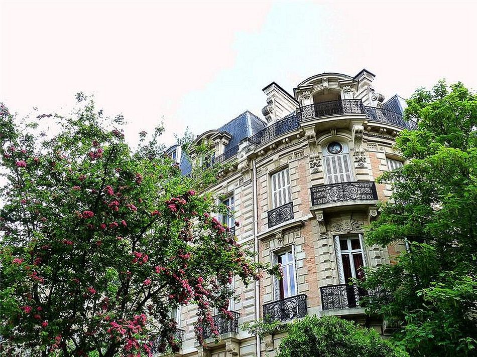 Краски Парижа. Вдохновение улиц Краски Парижа. Вдохновение улиц европа