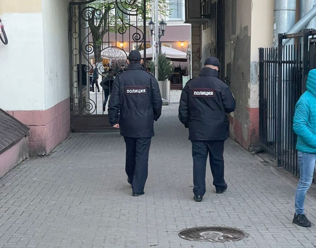Рязанцы сообщили об усиленных патрулях полиции в центре города 29 апреля