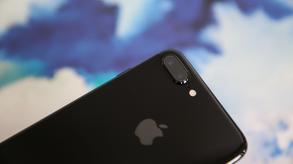 None of the iPhones yet have a 3D laser camera.