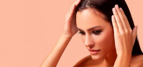 Как укрепить тонкие ослабленные волосы и сделать их гуще. Советы против поредения волос 03
