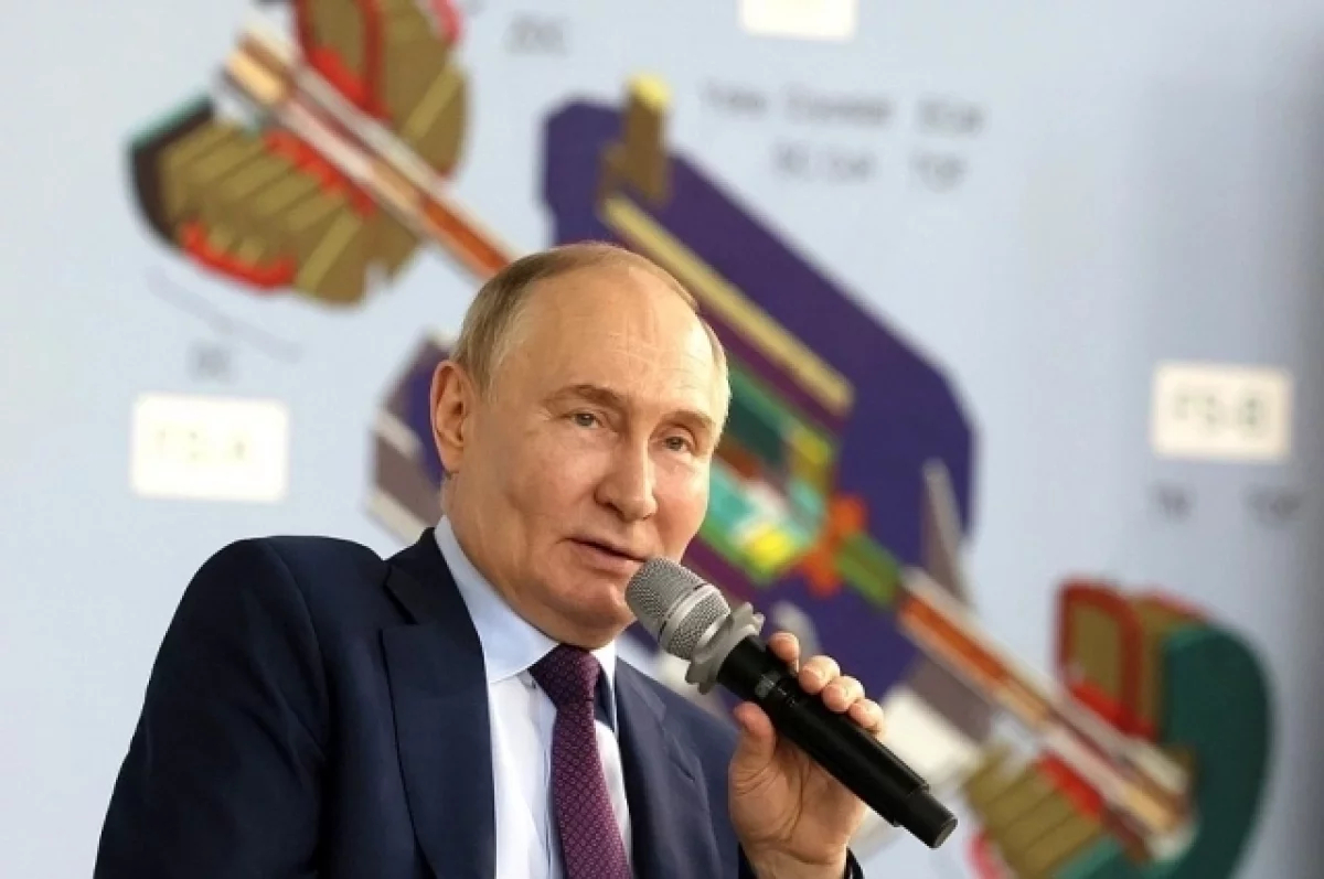 Путин анонсировал указ о главных направлениях научно-технического развития
