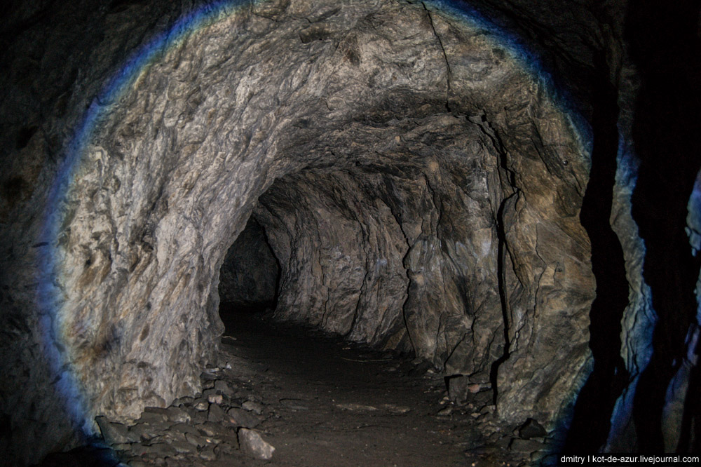 Железноводск пещера. Грот вечной мерзлоты в Железноводске. Гора Развалка в Железноводске грот вечной мерзлоты. Пещера летней мерзлоты Железноводск. Пещера Штольня Железноводск.