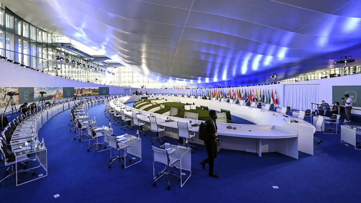 Итальянский журналист Фелтри обвинил лидеров G20 в пустословии Итальянский журналист Фелтри обвинил лидеров G20 в пустословии Политика