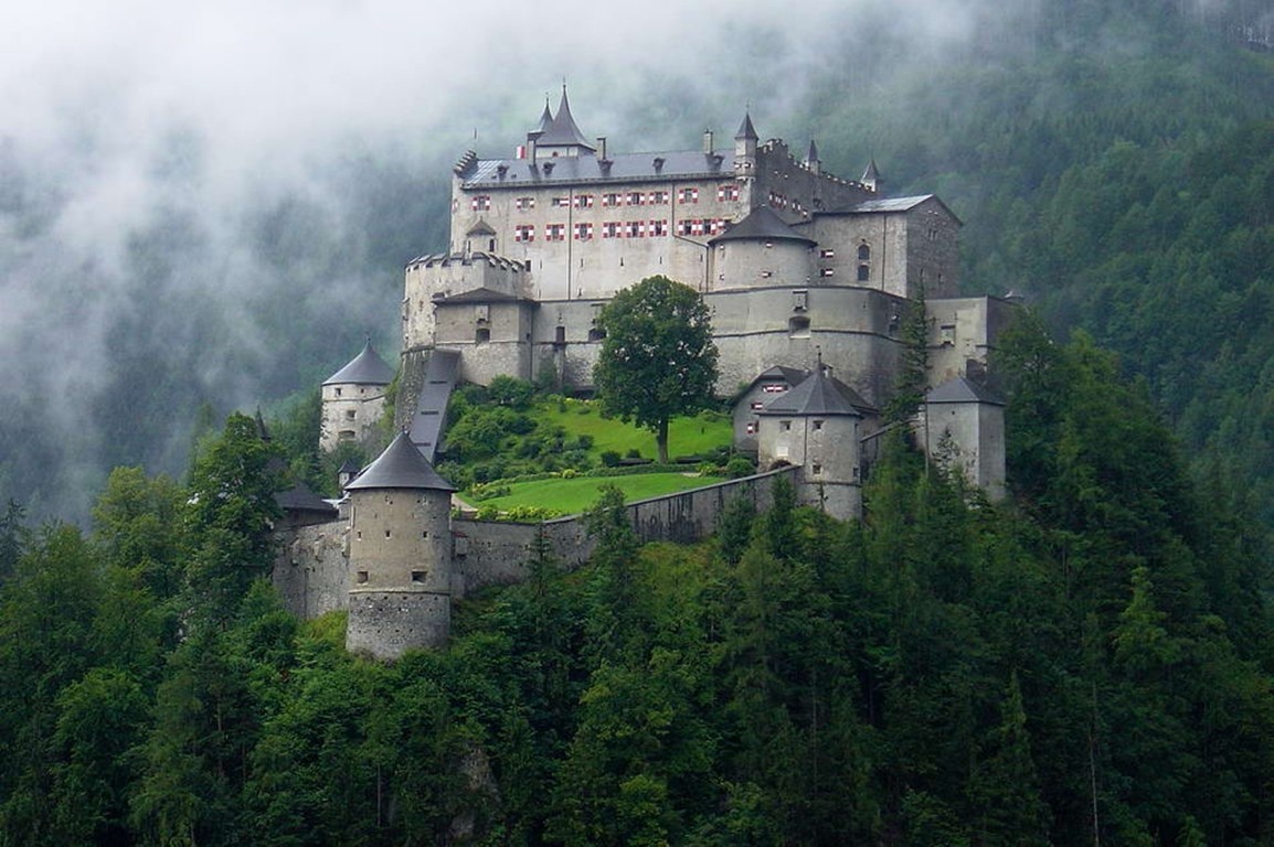 Замок брейберг Австрия