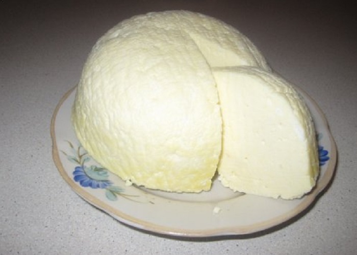 Как приготовить сыр сулугуни дома. Натуральный, вкусный, сыр из трех ингредиентов. Простой способ добавить, можно, которые, продуктов, любой, сделать, крупные, минутыДолжны, образоваться, застелить, хлопьяГаз, выключитьДуршлаг, марлей, сложенной, несколько, слоевВыложить, помешивая, Сулугуни, постоянно, варить