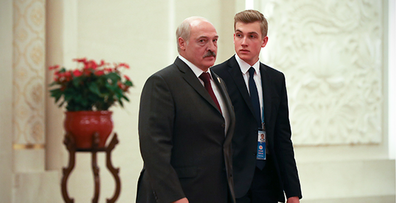 Сын Александра Лукашенко свел с ума пользовательниц Сети
