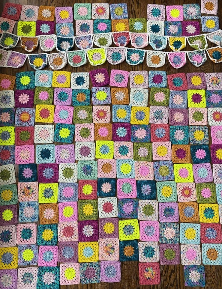 25 способов провести изоляцию по примеру зарубежных звезд: арт-терапия Кэти Холмс, эксперимент Джима Керри и другие 25 способов провести изоляцию по примеру зарубежных звезд: арт-терапия Кэти Холмс, эксперимент Джима Керри и другие Звезды,Новости о звездах