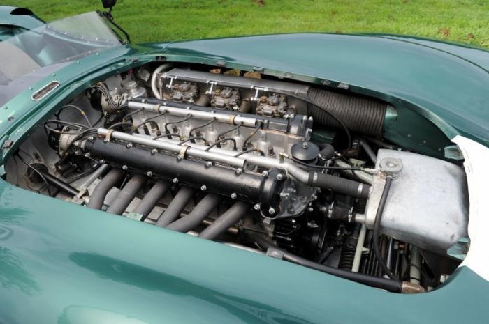 Aston Martin DBR1 1956: самый дорогой британский автомобиль (11 фото)