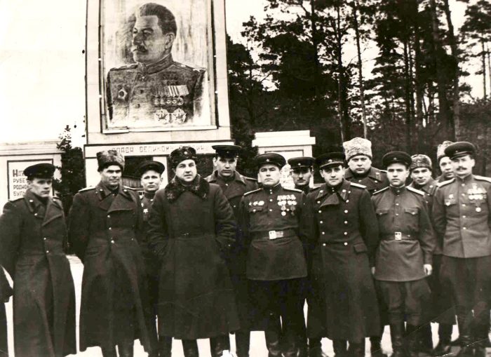 За что был расстрелян шеф легендарного СМЕРШа Виктор Абакумов?