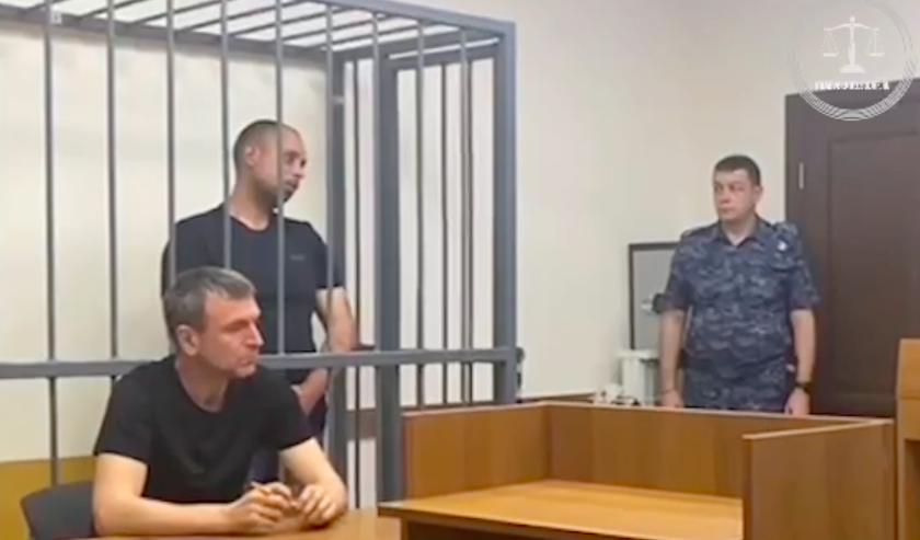 Обезумевшего туриста, угрожавшего захватить самолёт Сочи — Санкт-Петербург, арестовали на два месяца