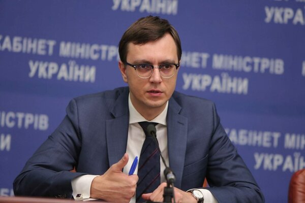 В России ответили Омеляну, который решил заехать в Москву на танках