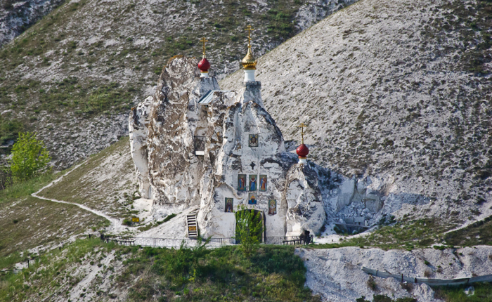 Пристанище греха фото