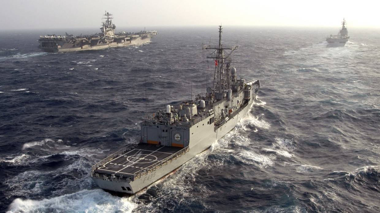 Минобороны Болгарии предложило разместить в стране черноморское командование НАТО