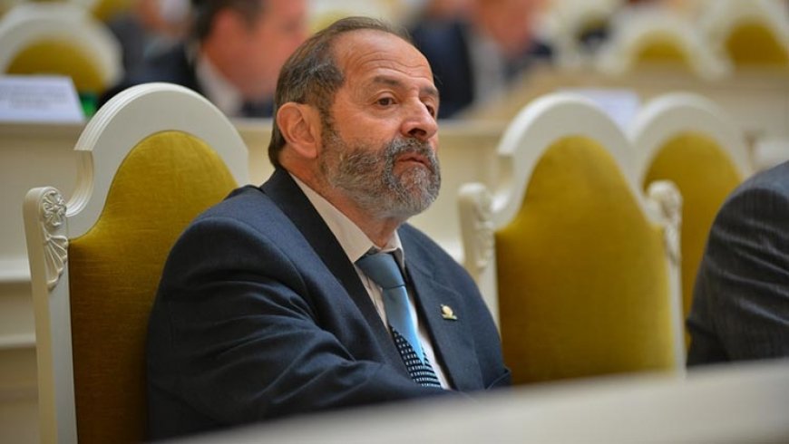 Политолог назвал нападки Вишневского на Амосова провальной попыткой самопиара