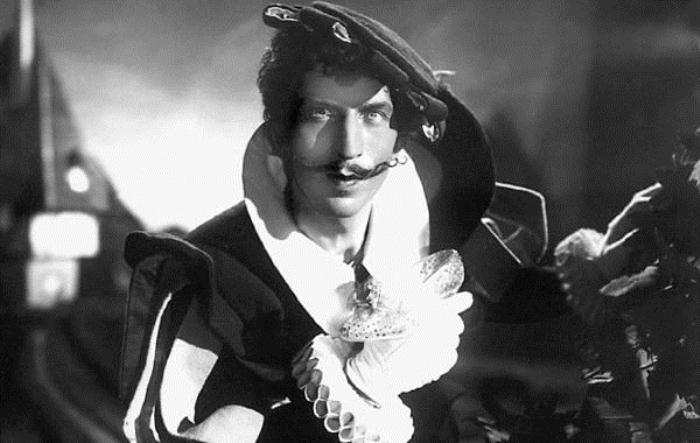 От всенародной любви до забвения: трагическая судьба гениального комика Сергея Филиппова киноактеры,Сергей Филиппов