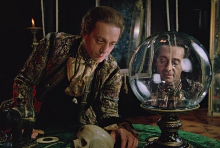 Погасшие звезды: Кто из знаменитых артистов ушел из жизни в 2019 г. Погасшие звезды: Кто из знаменитых артистов ушел из жизни в 2019 г.