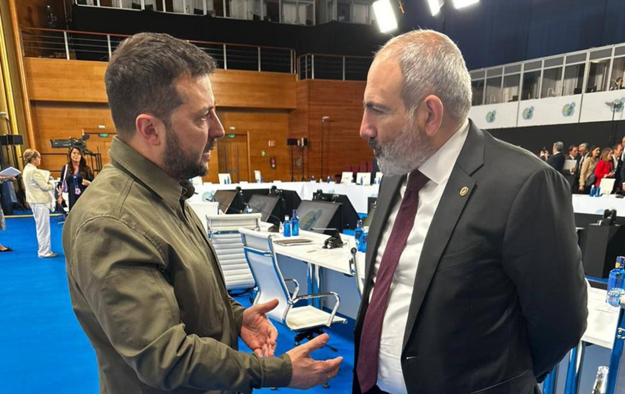 Армения. Агония государственности геополитика,г,Москва [1405113]