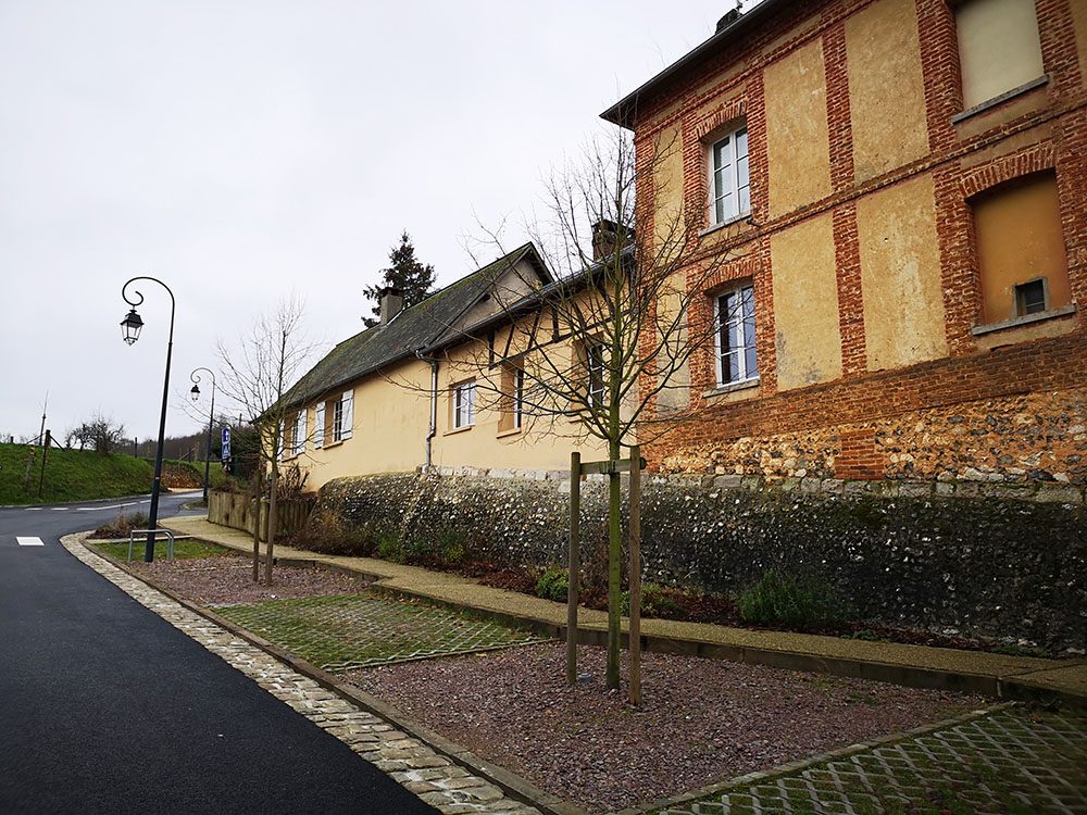 Лион-ла-Форе  – деревня, где охотились герцоги виза