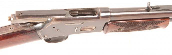 Они были первыми: «Кольт-Молния» против «Винчестера» оружие