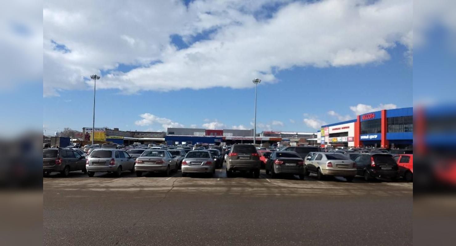 На российском автомобильном рынке регистрируют дефицит иномарок