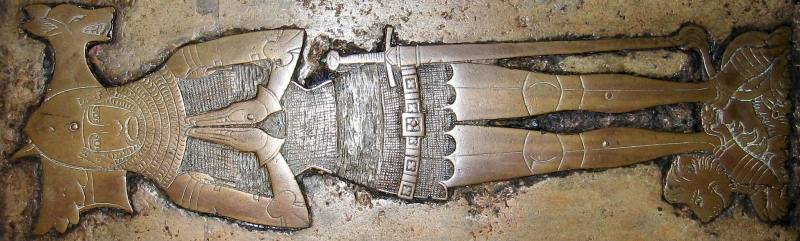 Мечи на скульптурных надгробиях история