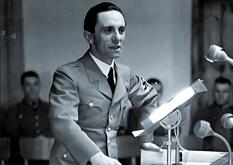 Геббельс убеждает немецкий народ в гениальности планов Гитлера на будущее Великой Германии, 1943 г.