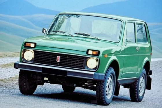 Lada Niva проехала 7400 км за 44 года, а сейчас ее продают. Цена — ниже 1 млн рублей