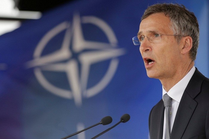 Генсек НАТО неуклюже старается казаться ортодоксальным миротворцем