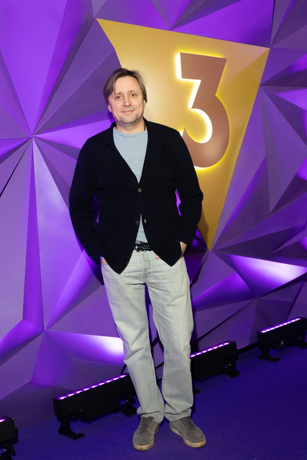 Новая вселенная: Эвелина Блёданс, Марина Ворожищева и Денис Власенко