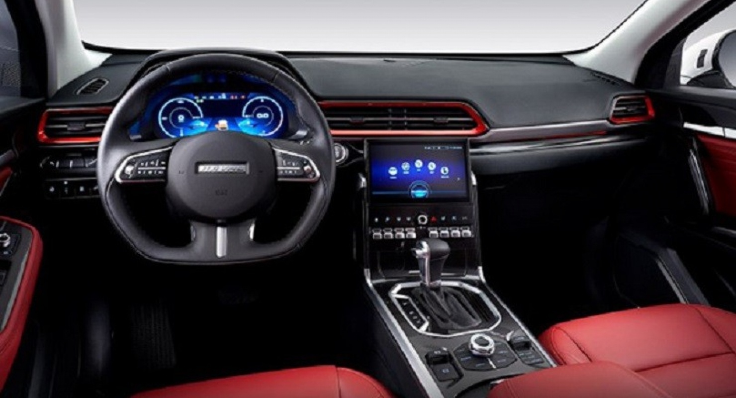 Haval Jolion: 2000 км и внеплановый ремонт