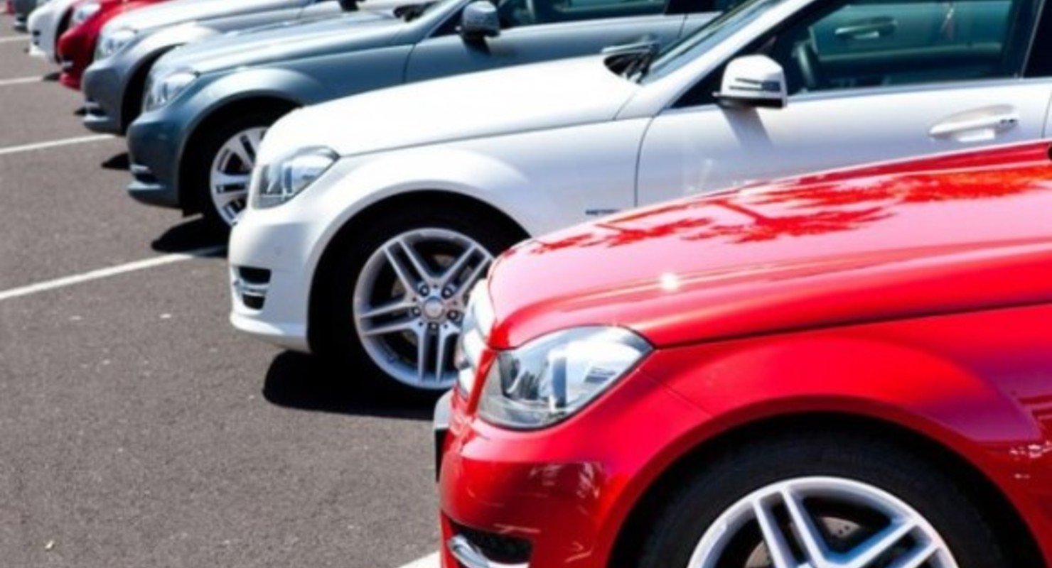 Выручка 50 крупнейших автодилеров выросла до 1,2 трлн рублей