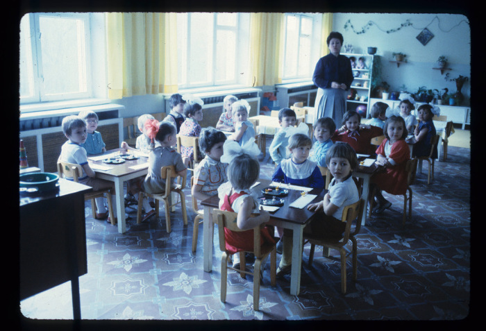 Старшая группа в детском садике. СССР, Донецк, 1983 год.