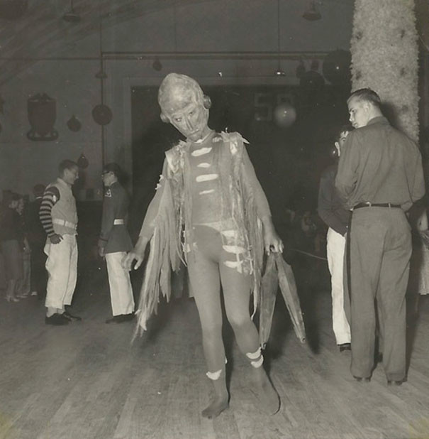 100 винтажных костюмов на Хэллоуин, которые испугают вас до смерти винтаж, костюм, страх, хэллоуин