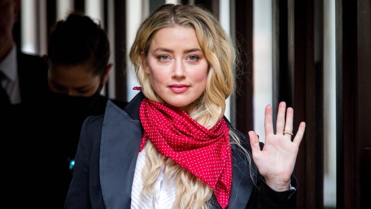 Свободу Джонни Деппу! Колонка Сергея Малинковича Свободу Джонни Деппу! Колонка Сергея Малинковича Общество