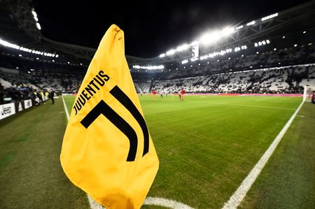 Soccer Football - Serie A - Juventus v Parma - Allianz Stadium, Turin, Italy - January 19, 2020 General view of the corner flag inside the stadium before the match REUTERS/Massimo Pinca