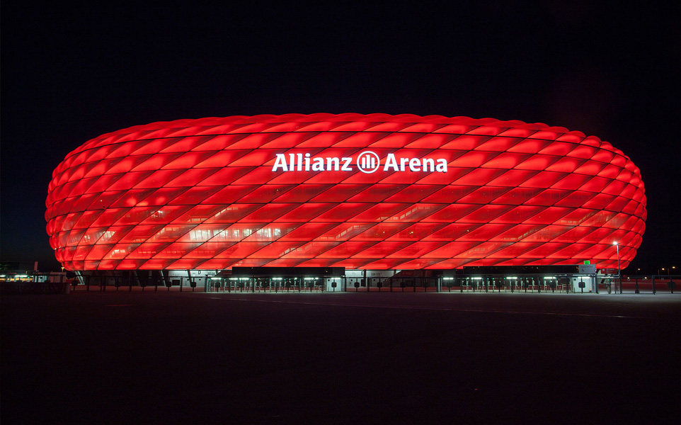 Фото стадиона Альянц Арена в Мюнхене