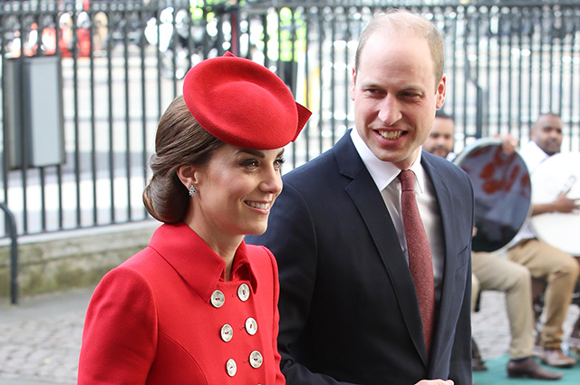 Кейт Миддлтон, принц Уильям, Меган Маркл и принц Гарри на службе в Вестминстерском аббатстве