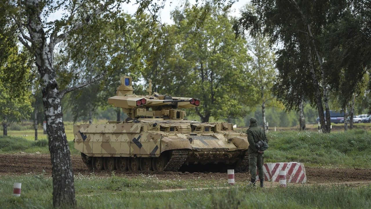 Российские боевые машины поддержки танков показали высокую боевую устойчивость в ходе СВО Армия,Украина