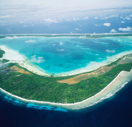 3 замечательные страны, которые не пользуются популярностью у туристов, а зря Кирибати, около, посещают, тысяч, среднем, туристов, СанТоме, Принсипи, островов, можно, джунглями, Тувалу, пляжами, приезжают, неделю, место, также, всего, человек, потрясает