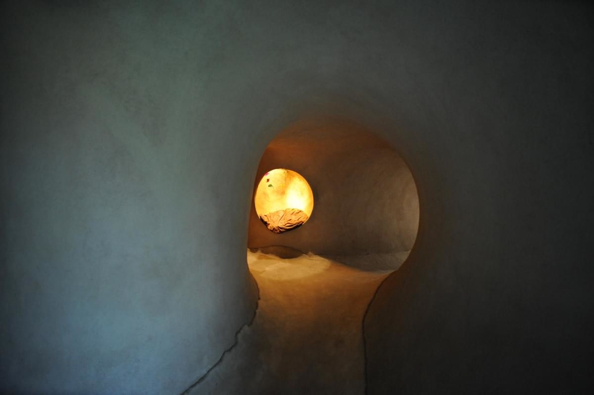 Дизайн подземного дома в Мексике
