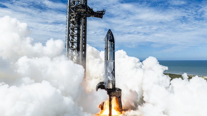 «Запуск Starship 10 состоится в воскресенье». Илон Маск подтвердил дату десятого испытательного полета ракеты Starship