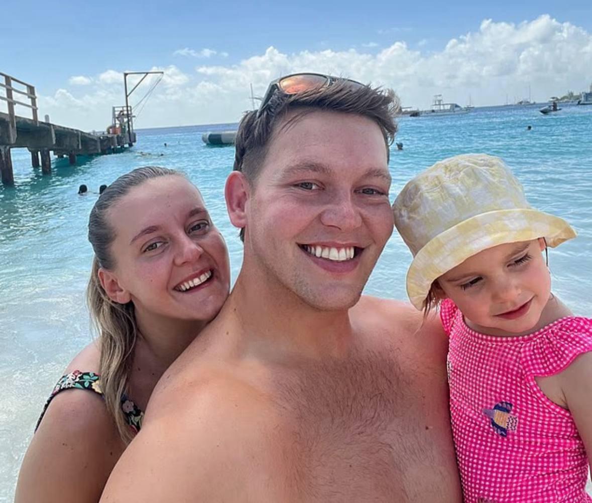 Бесплатное питание и детский сад на борту: как родители растят двухлетнюю дочь на круизном лайнере Пайпер, семьей, между, Фезерстоун, такой, может, девочки, семье, жизни, работой, жизнь, сложности, словам, корабле, необычного, когда, страны, детской, сначала, годПо