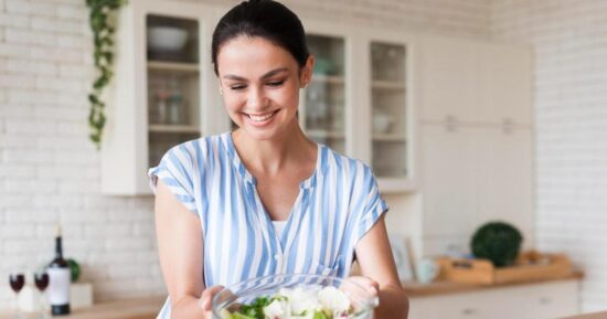 Кусок в горло не лезет: 4 признака, что правильное питание лишает вас здоровья