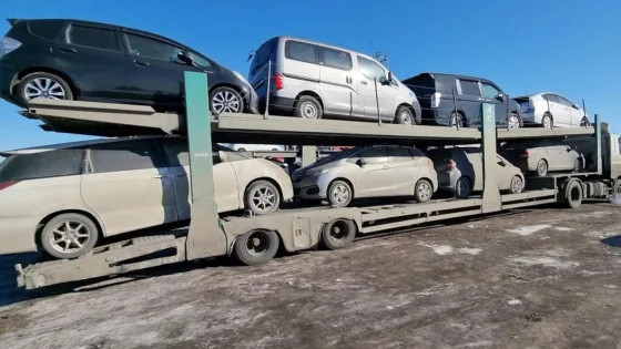 Японцы и корейцы стали массово продавать трехлетние автомобили, чтобы не терять деньги