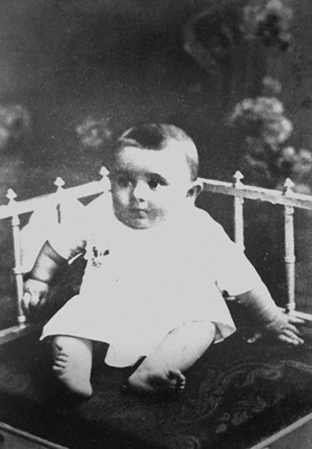 01 Сережа Королев. Первая фотография. г. Житомир, июль 1907 г.jpg