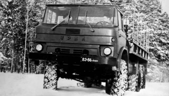 Дизельный «Урал» с пластмассовой кабиной. Малоизвестный проект история